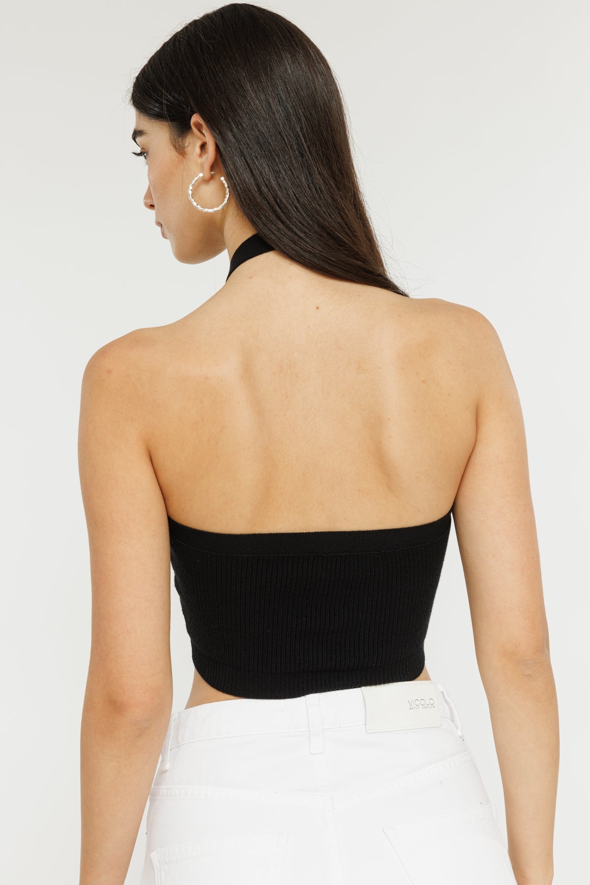 גופיית קרופ Collar בצבע שחור