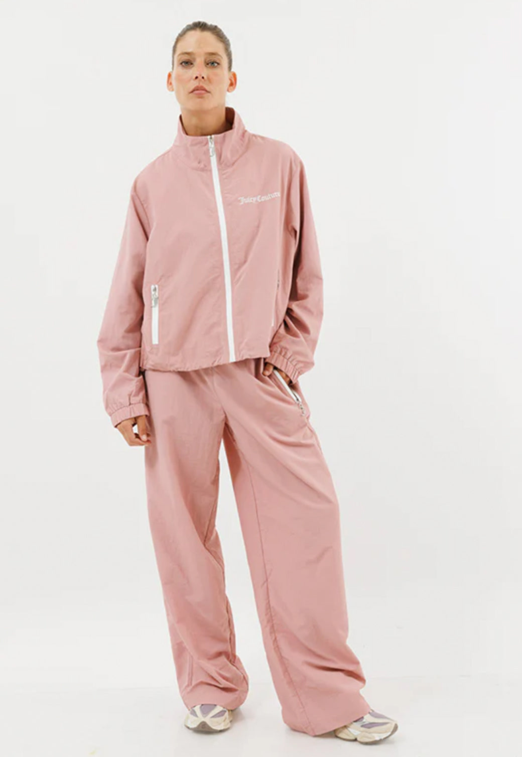 מכנסי ניילון Juicy Couture בצבע ורוד