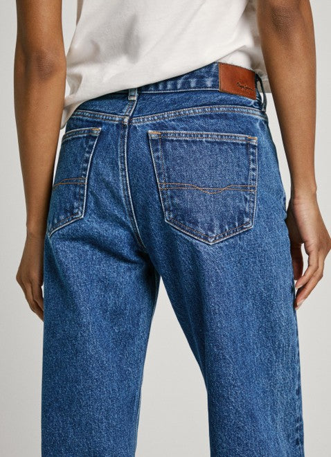 ג'ינס Loose Pepe Jeans לנשים בצבע כחול בגזרה רחבה ומותן גבוהה