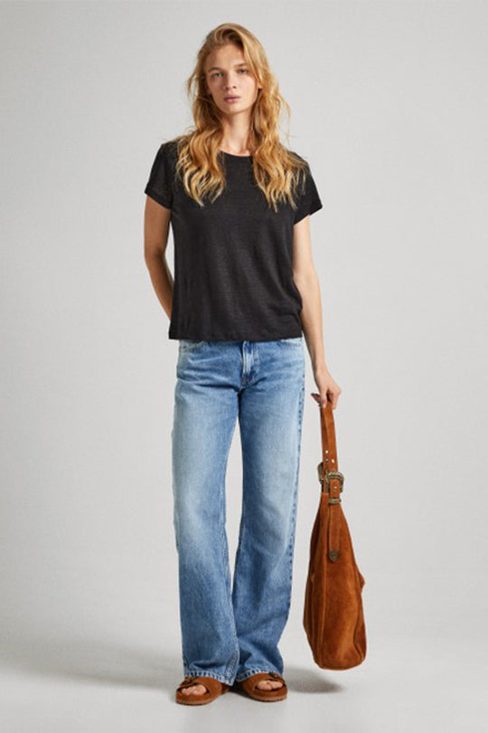 טי שירט Lilian Pepe Jeans לנשים בצבע שחור עם צווארון עגול