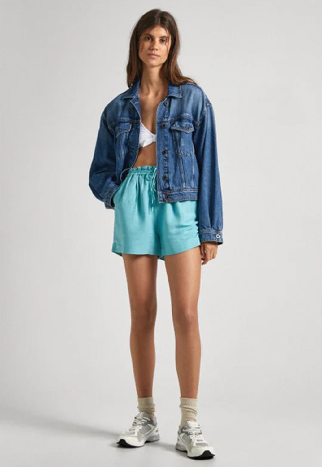 מכנסיים קצרים Marta בצבע טורקיז