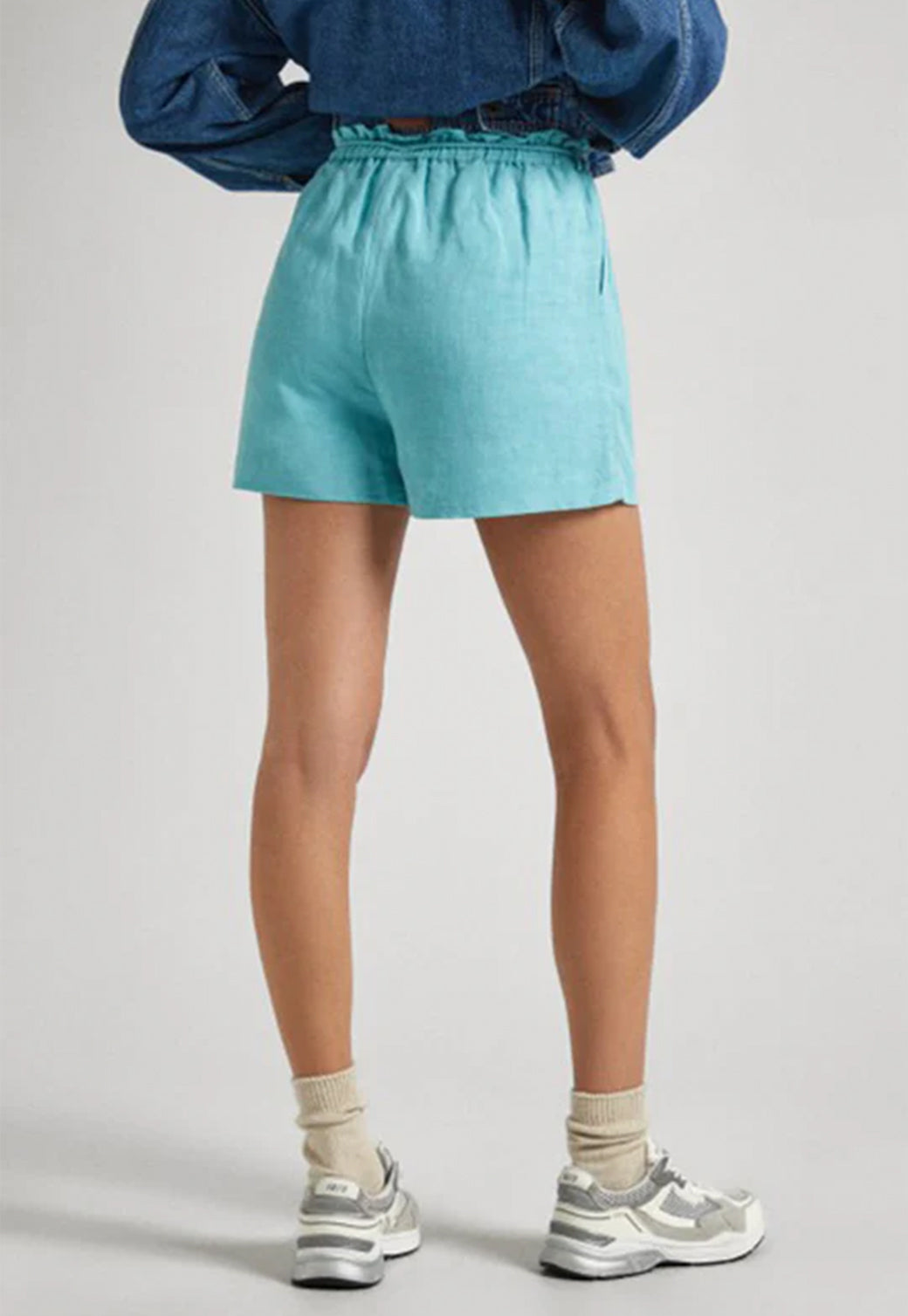 מכנסיים קצרים Marta בצבע טורקיז