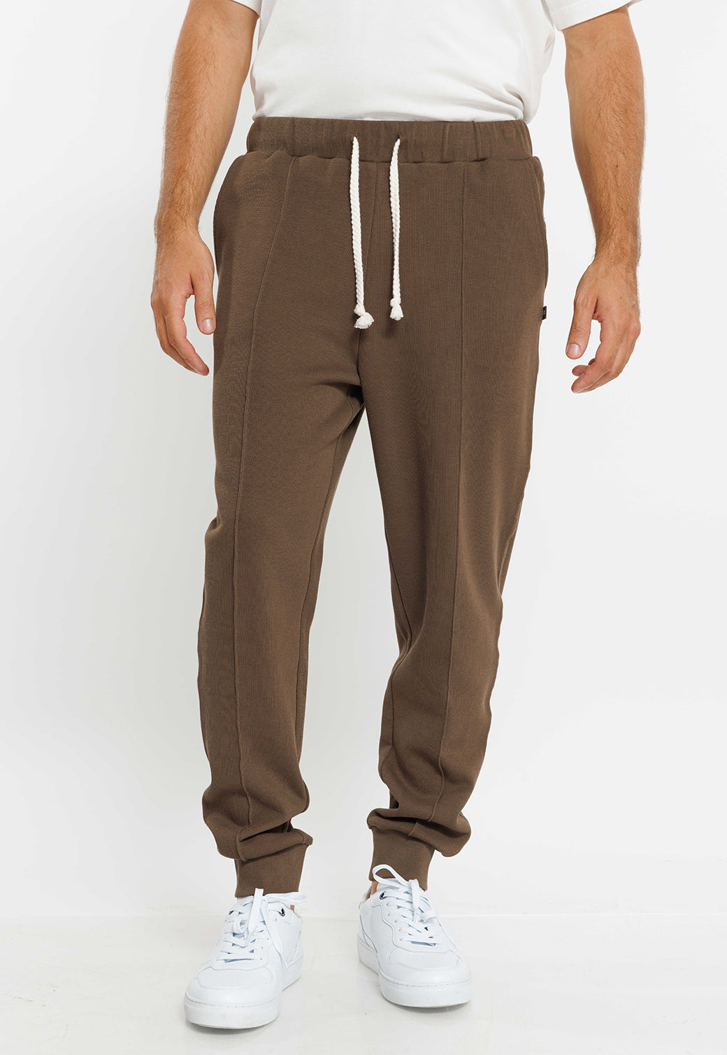 מכנסי ג'וגר בצבע חום לגברים