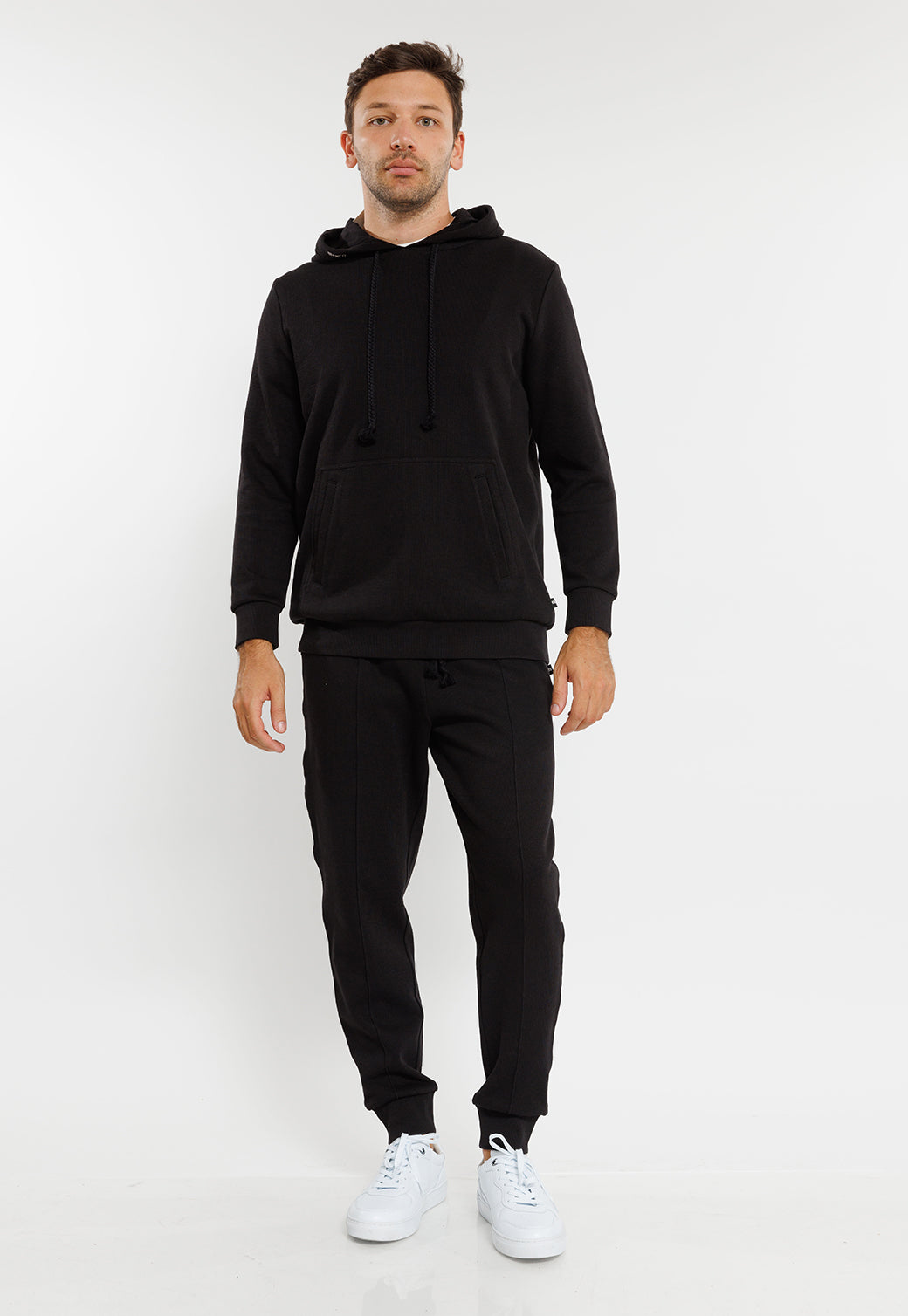 מכנסי ג׳וגר ADAN בצבע שחור