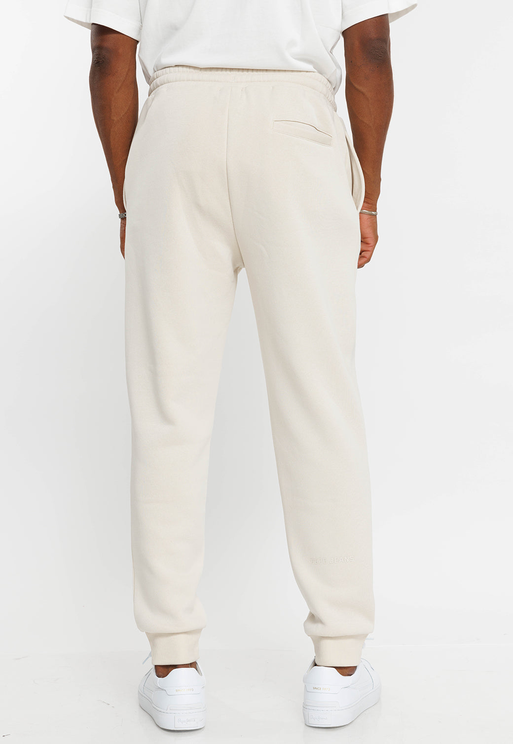 מכנסי טרנינג עם שרוך לגברים בצבע שמנת