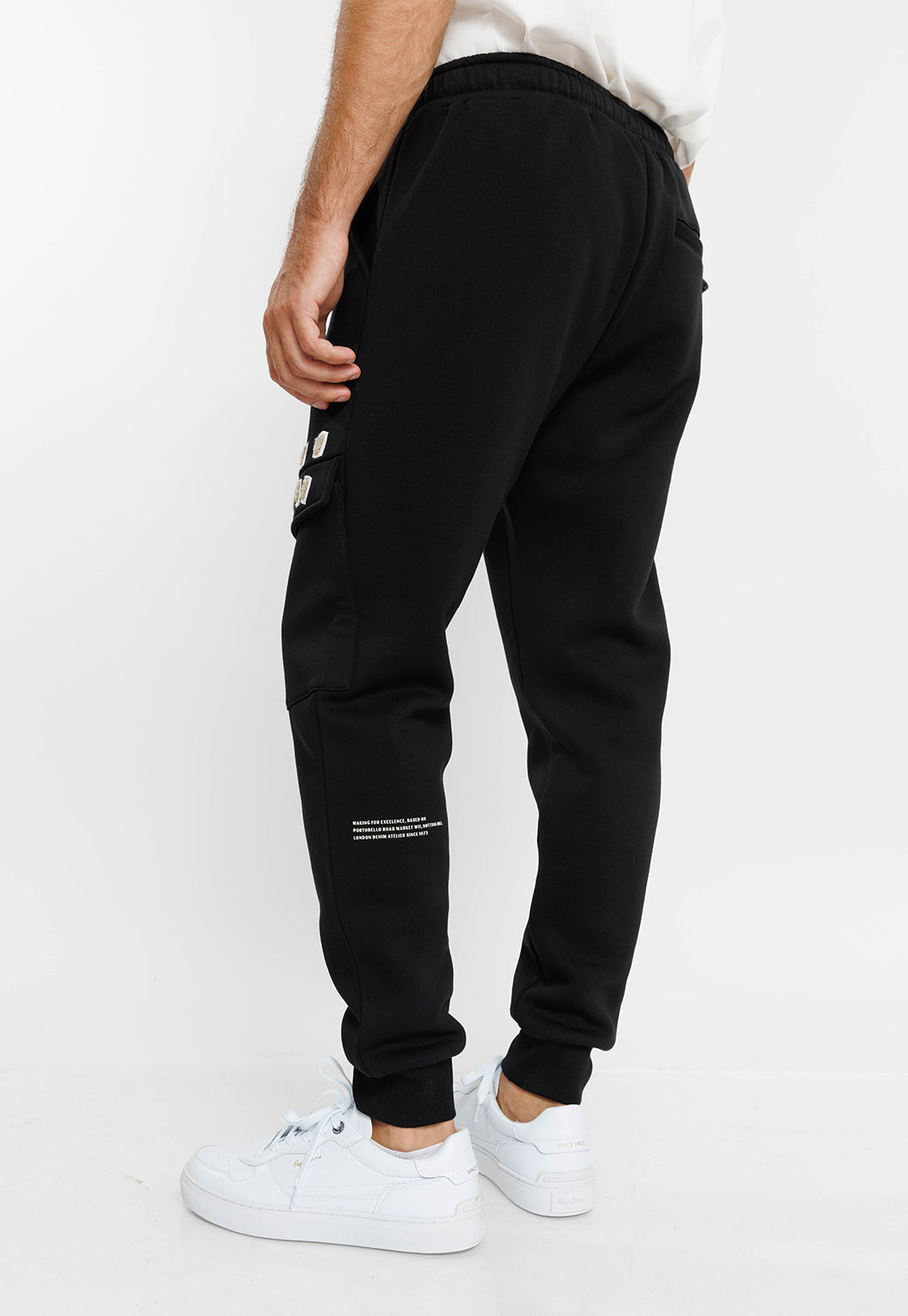 מכנסי דגמ"ח בצבע שחור