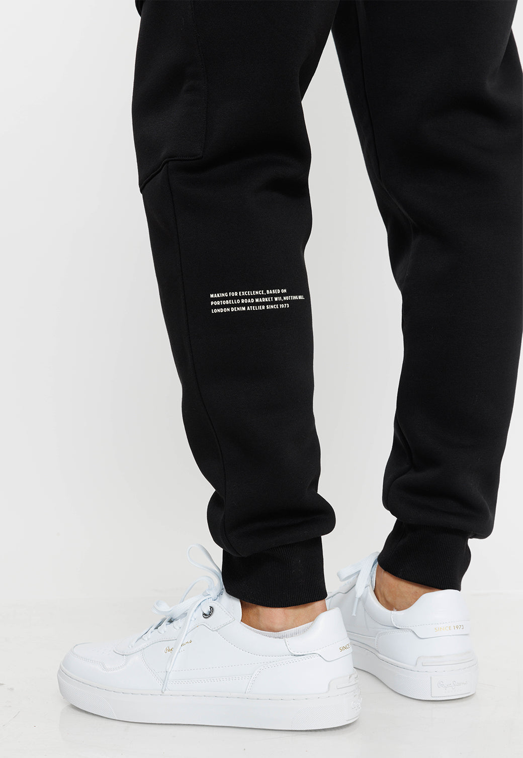 מכנסי דגמ"ח בצבע שחור