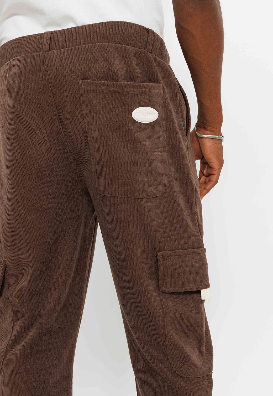 מכנסי קורדרוי דגמ"ח UTILA בצבע קאמל בז'