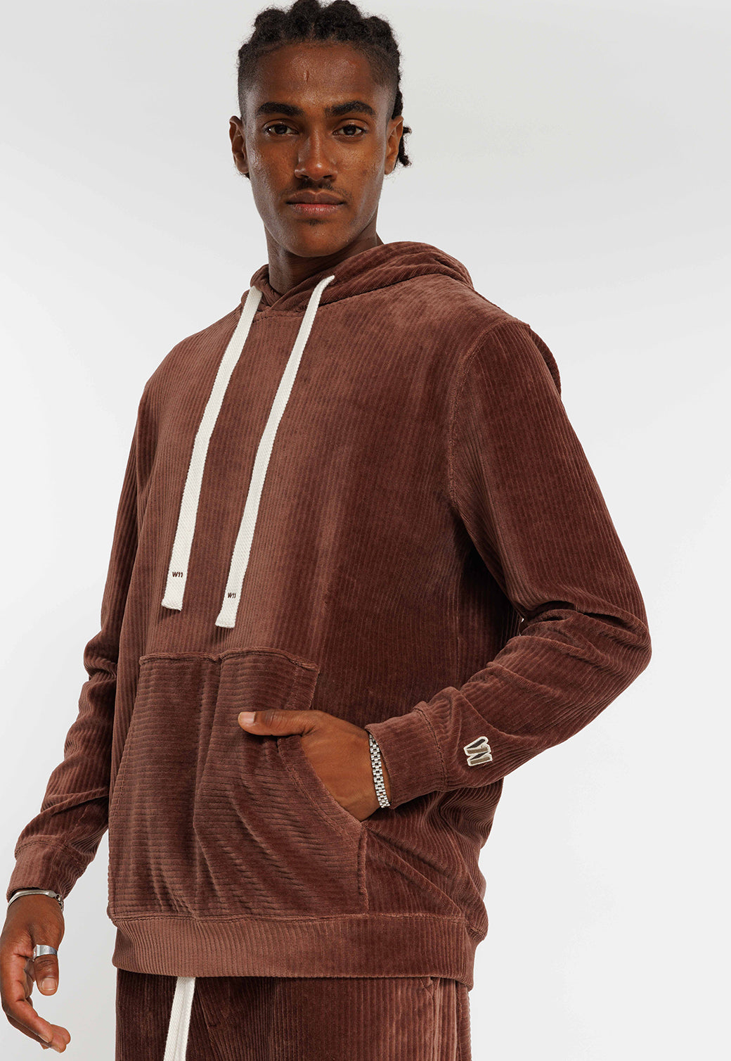 קפוצ'ון קטיפה חום לגברים