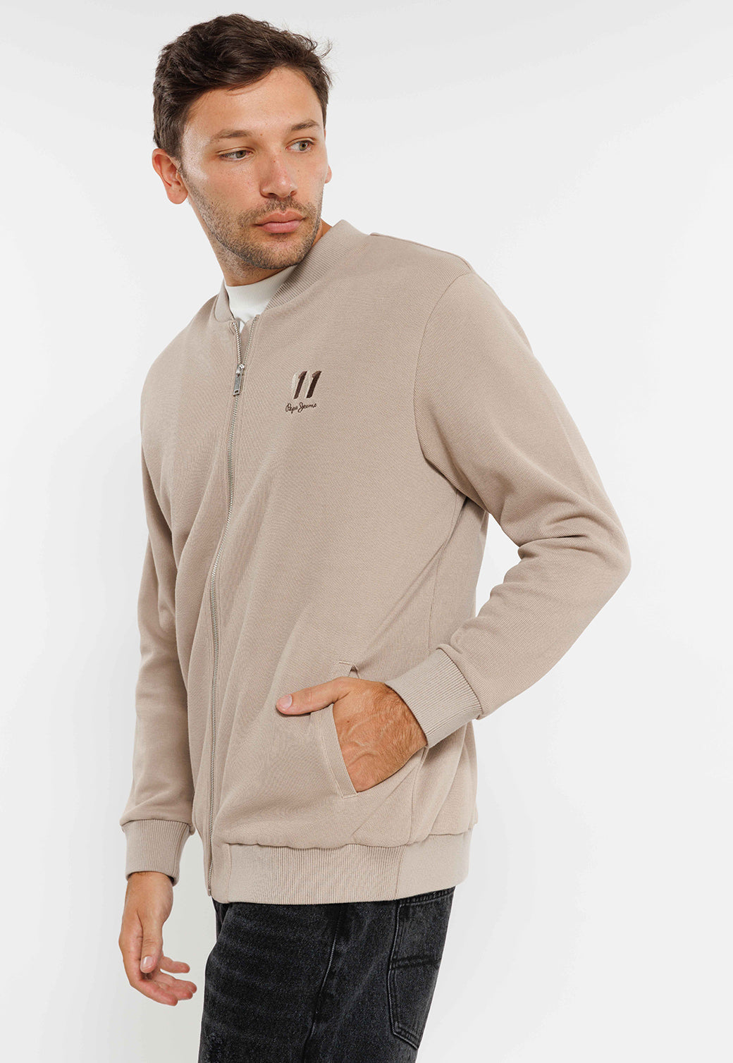 קפוצ'ון רוכסן ABNER בצבע חום בהיר