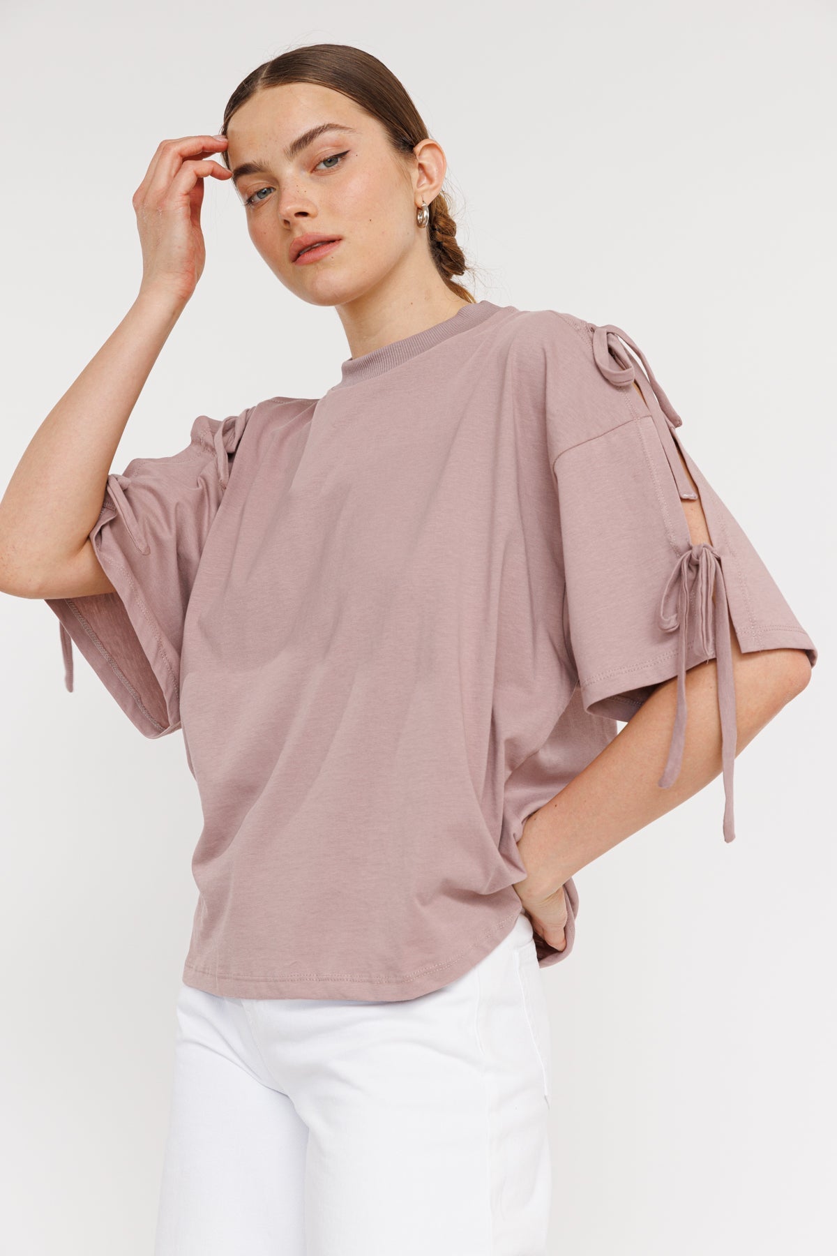 טי שירט קשירות בשרוול Hera בצבע ורוד עתיק
