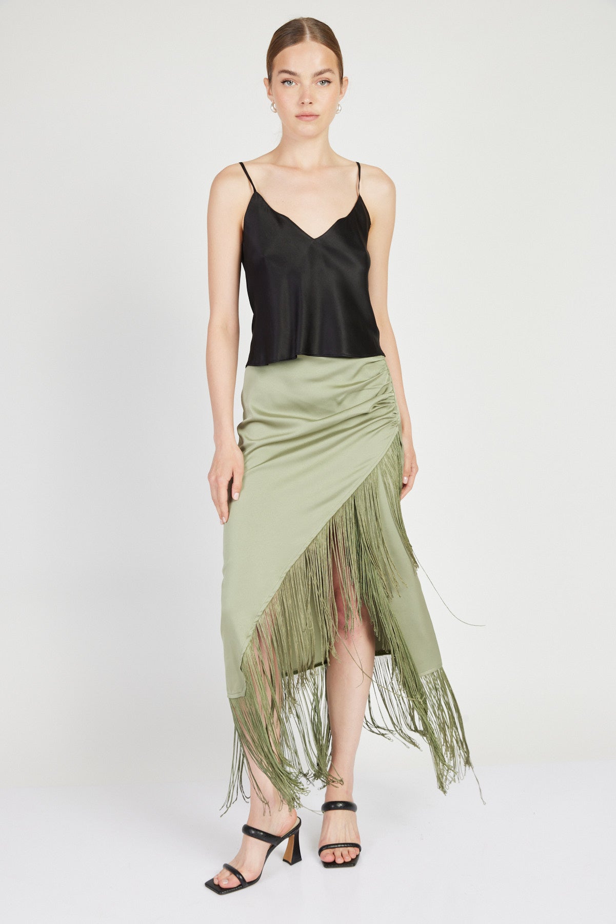 חצאית פראו פרנזים בצבע ירוק