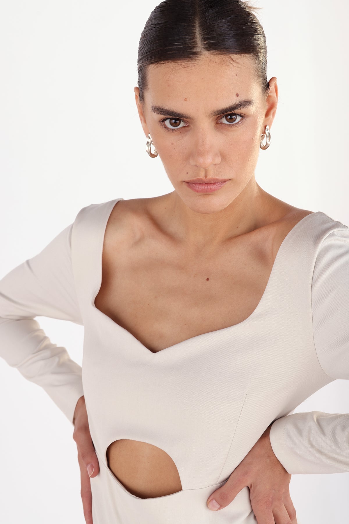 אוברול ניקול בצבע אבן