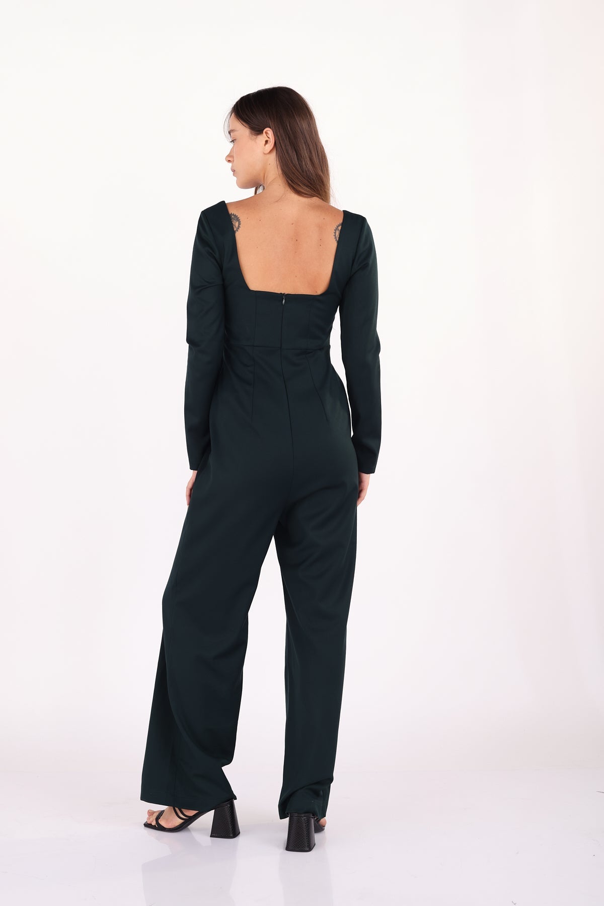 אוברול ניקול בצבע ירוק כהה