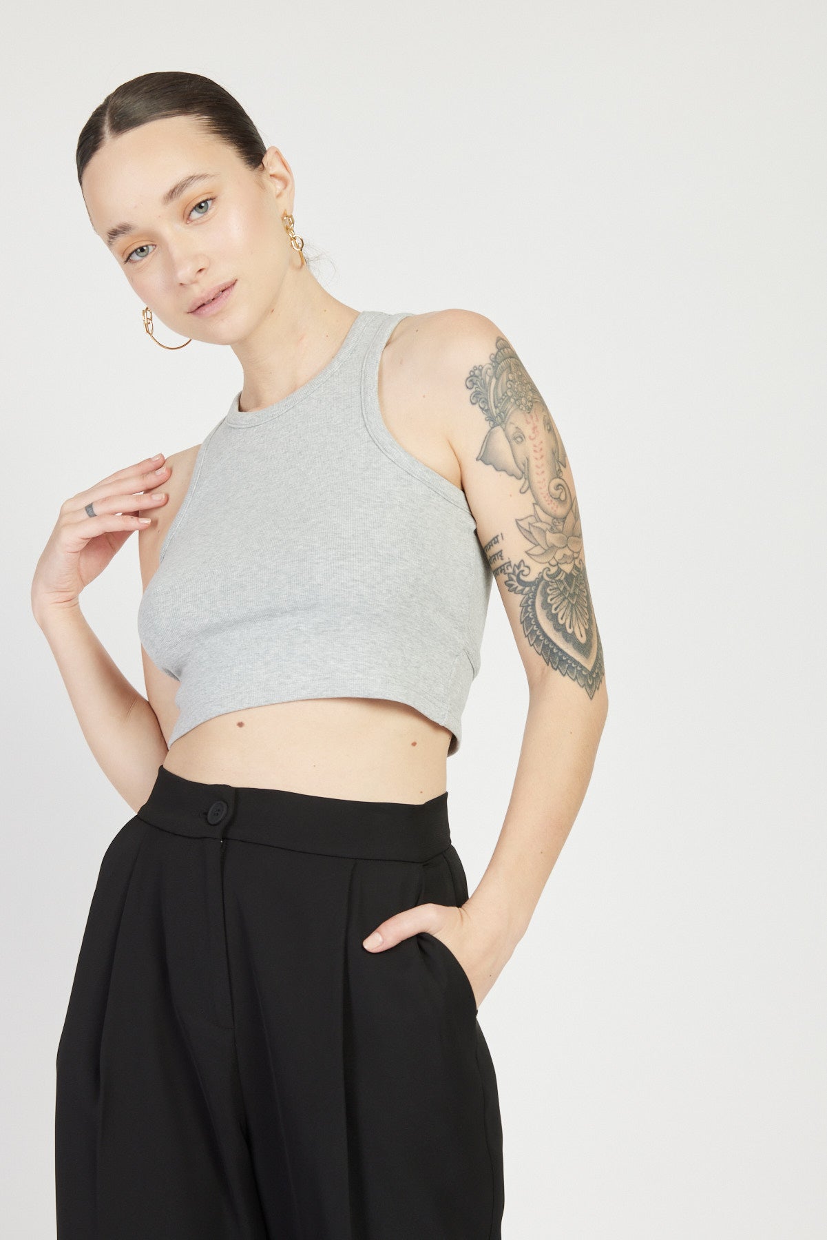 גופיית נומרו 14 בצבע אפור מלאנז'