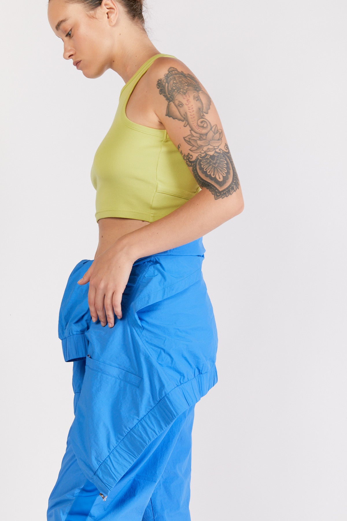 גופיית נומרו 14 בצבע ירוק