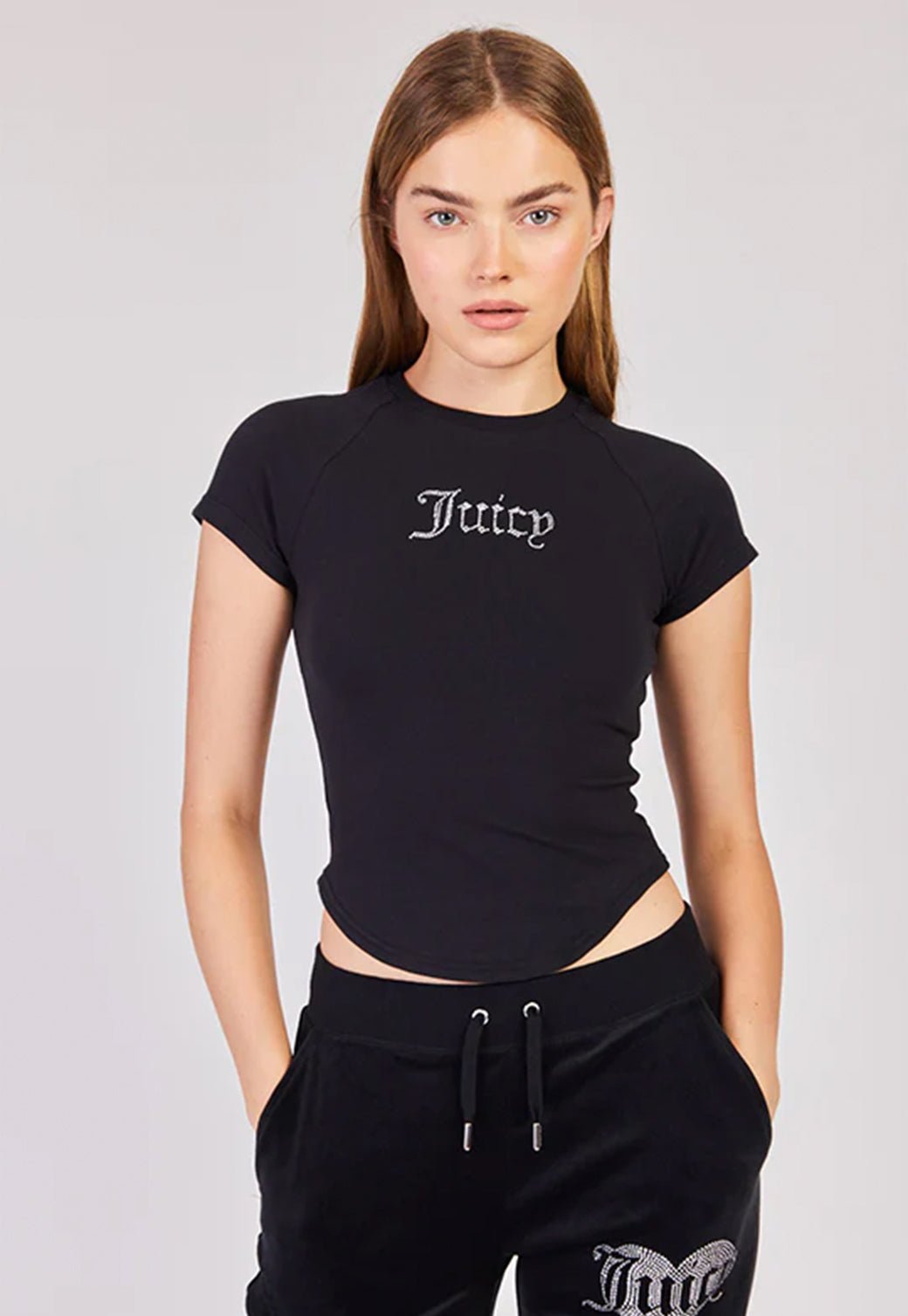 טי שירט קצרה Circle Hem בצבע שחור - Juicy Couture