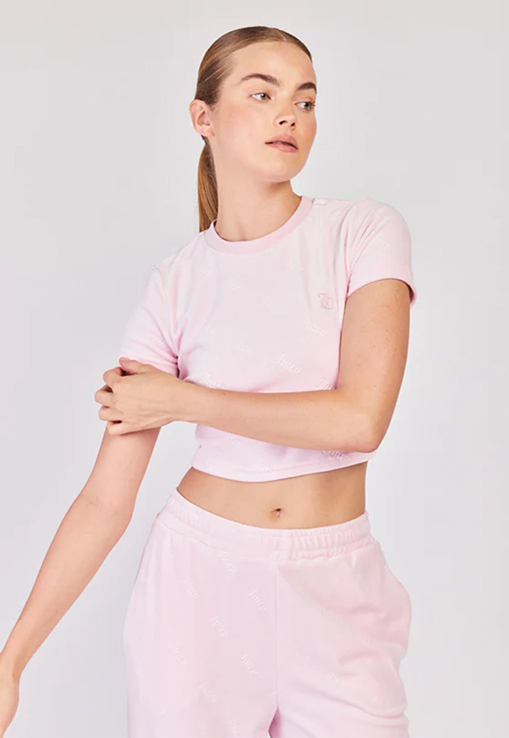טי שירט קרופ קצרה Fitted בצבע ורוד - Juicy Couture
