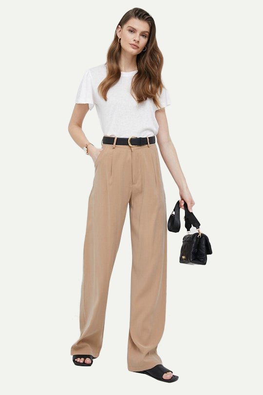 טי שירט Niam Pepe Jeans לנשים בצבע לבן בגזרת בייסיק
