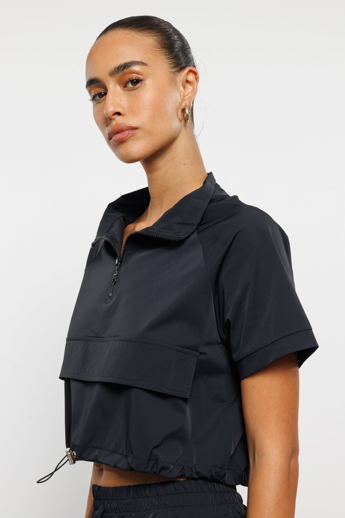 טופ Orbi בצבע שחור