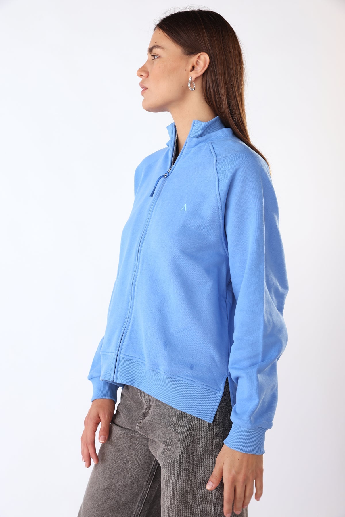 סווטשירט נומרו 12 בצבע כחול