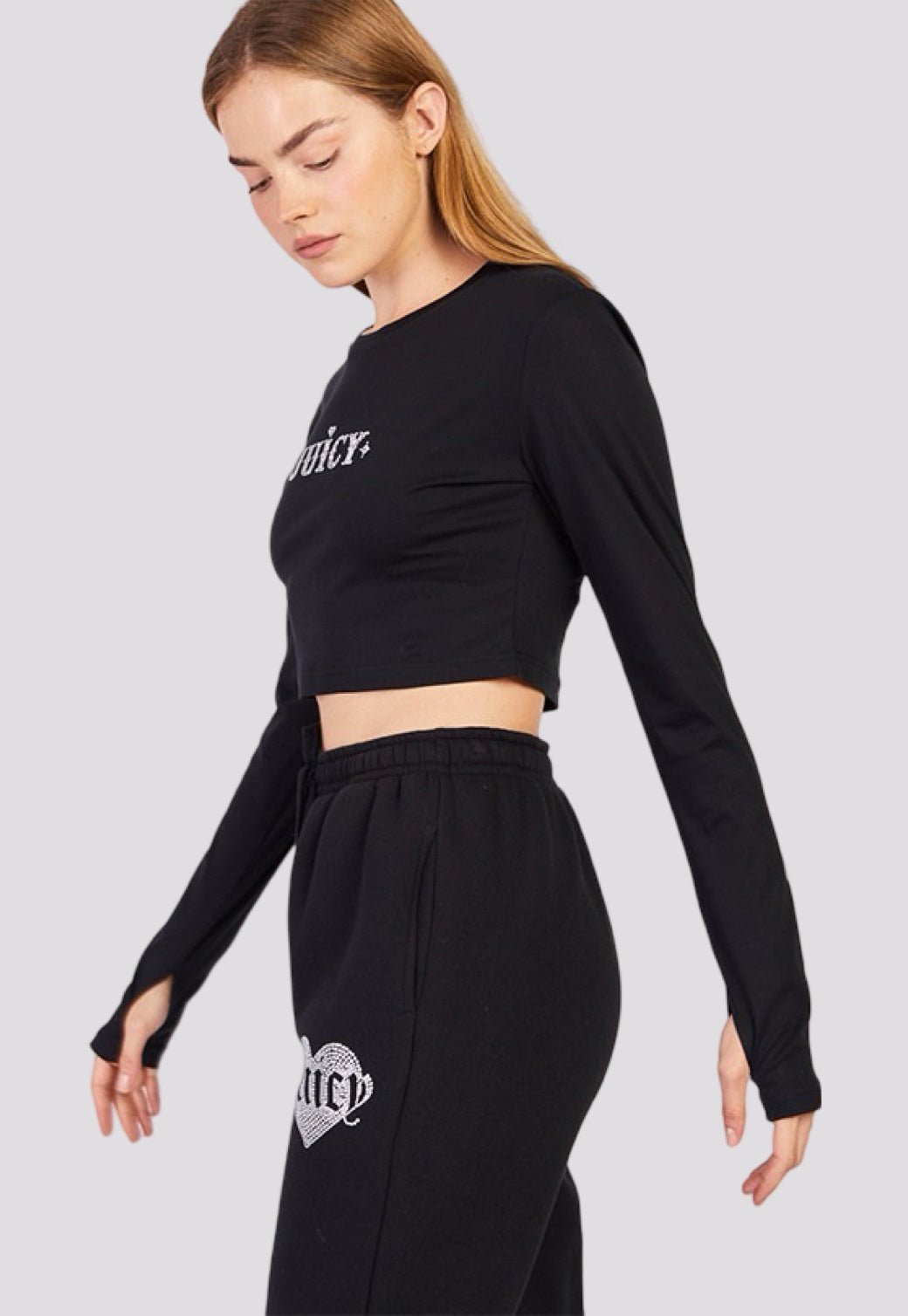 חולצת קרופ ארוכה JUICY בצבע שחור - Juicy Couture