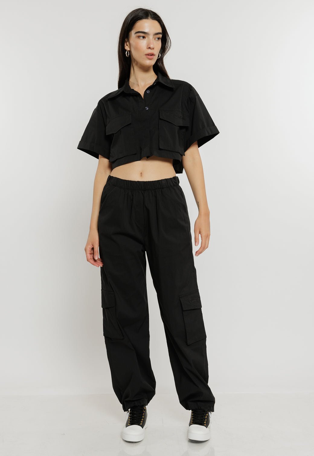חולצת קרופ מכופתרת Charlie נשים - Juicy Couture