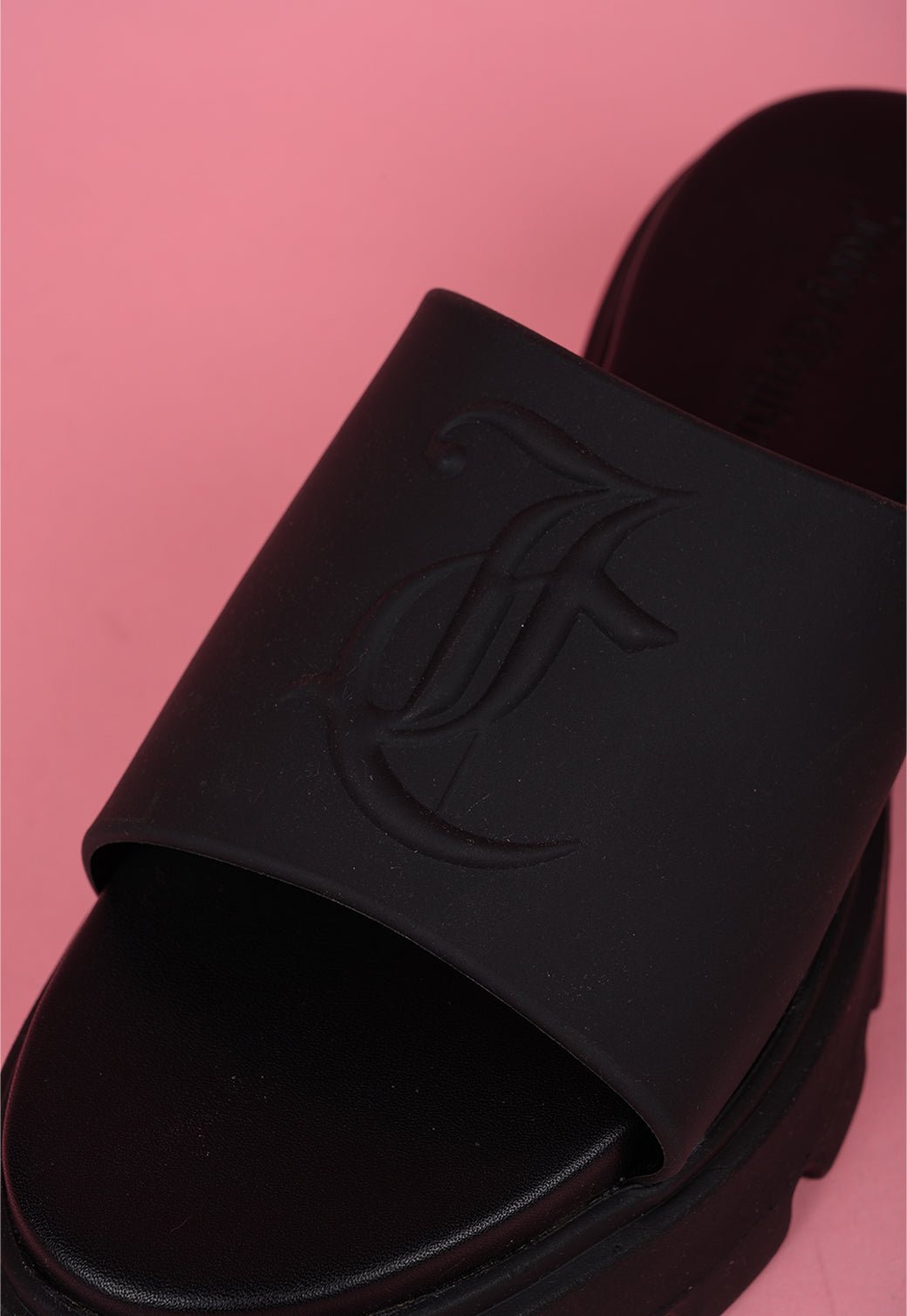 כפכפי קלוגס עם לוגו מונוגרם - Juicy Couture