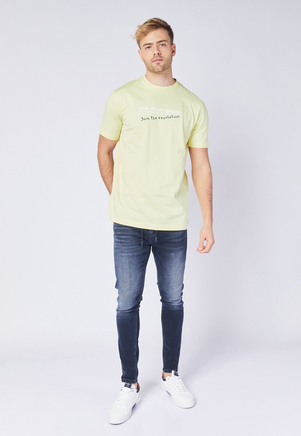 ג'ינס Jagger Slim Fit עם שפשופים - Pepe Jeans