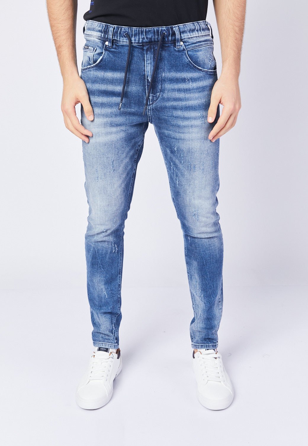 ג'ינס Jagger Slim Fit עם שפשופים - Pepe Jeans