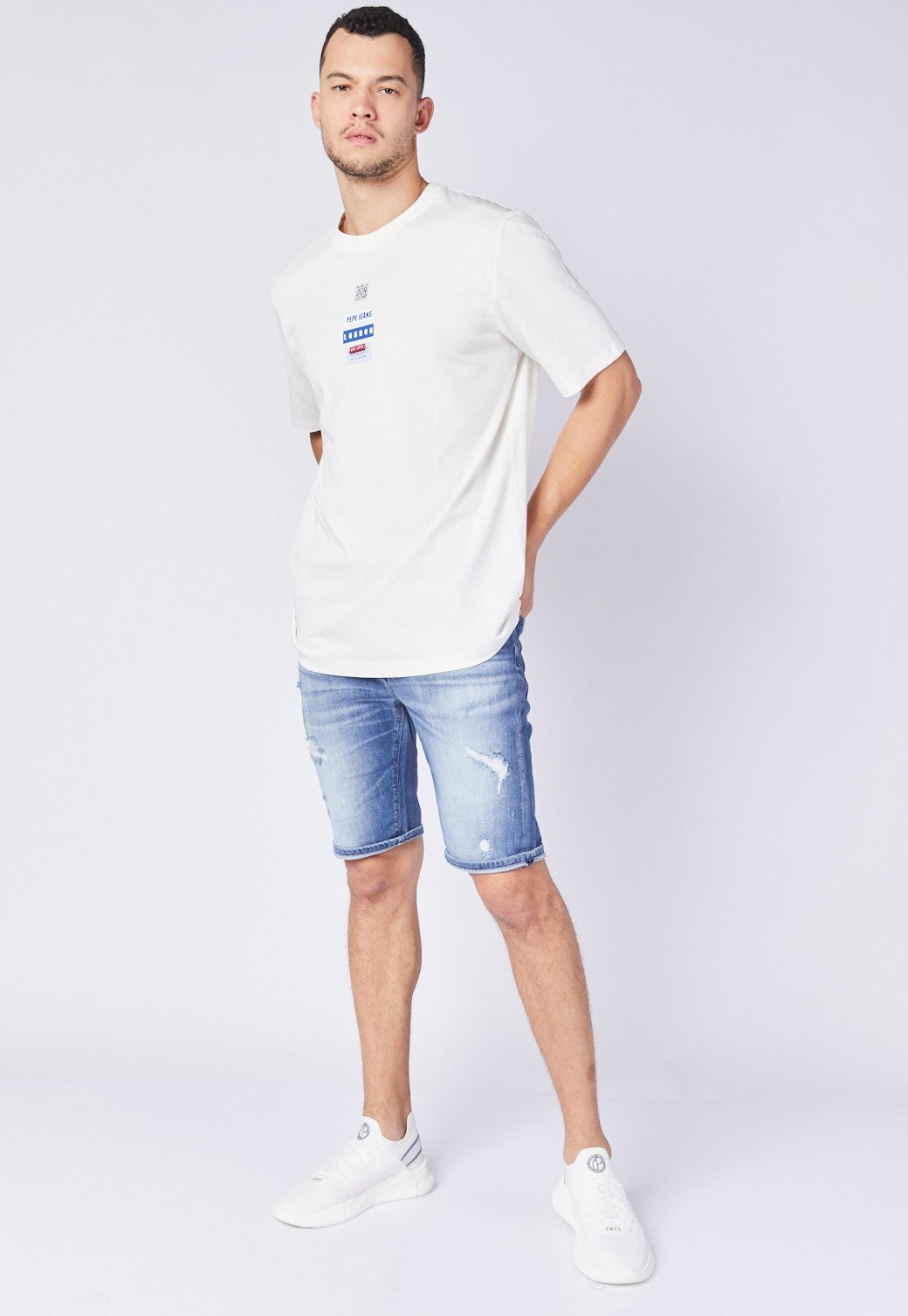 טי שירט קצרה עם הדפס תווית - Pepe Jeans