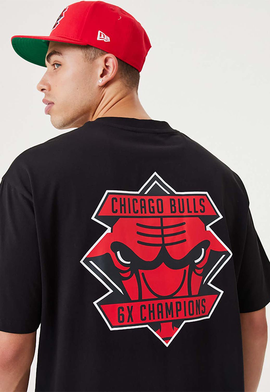טי שירט קצרה רחבה שיקגו בולס גברים - New Era