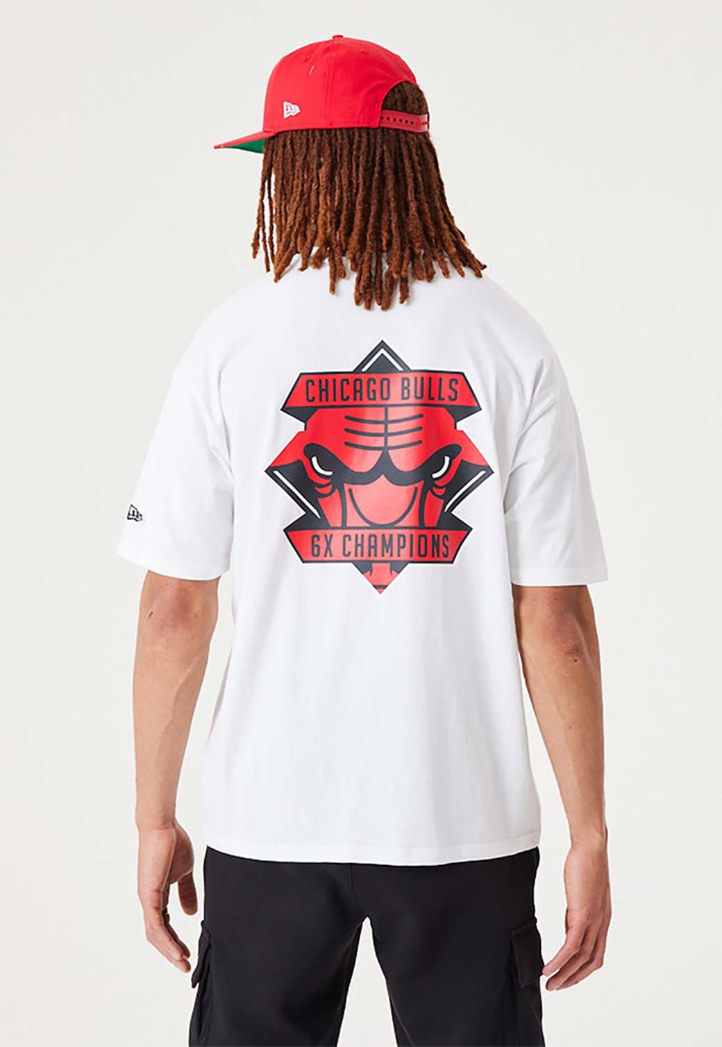 טי שירט קצרה רחבה שיקגו בולס גברים - New Era