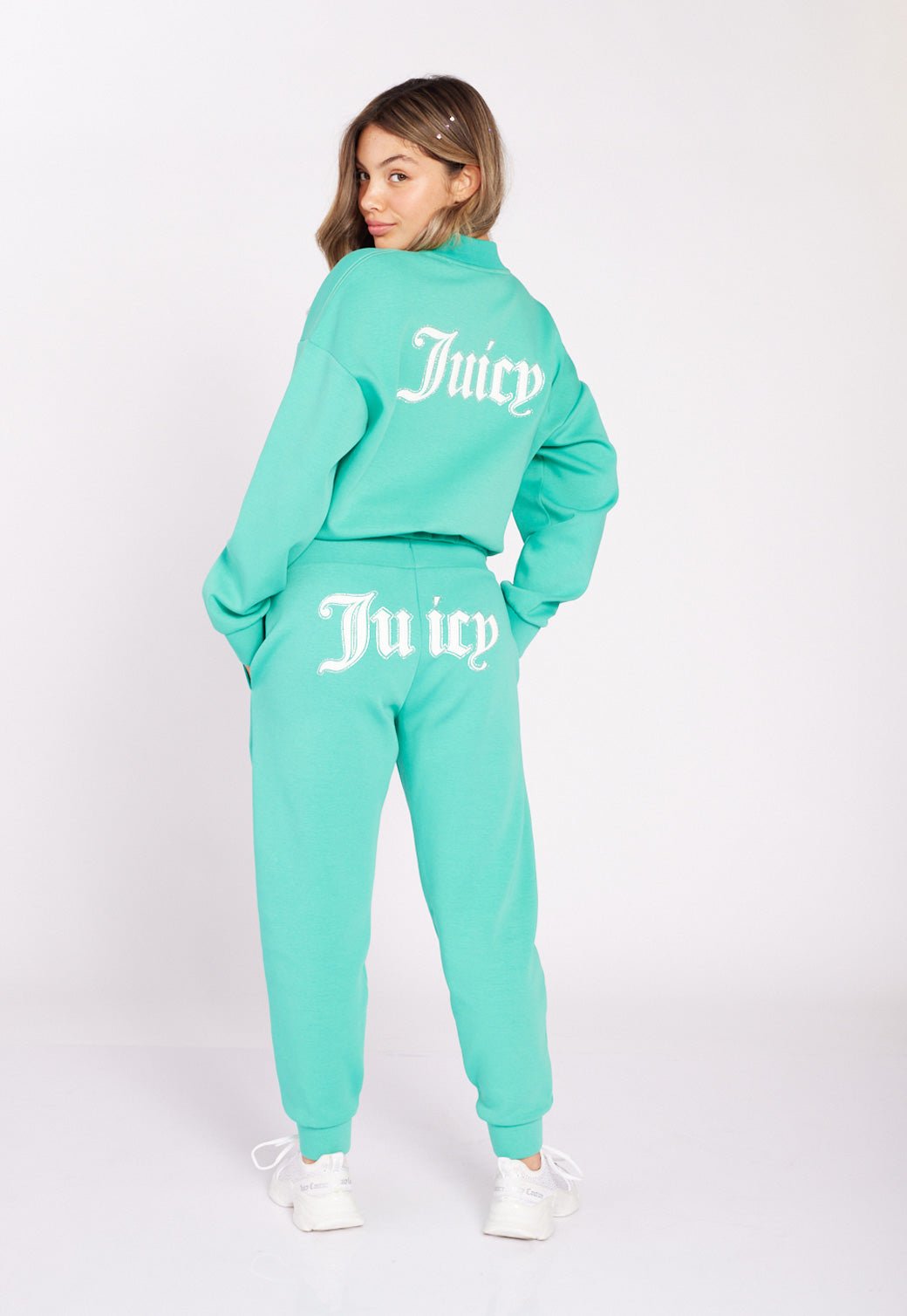 מכנסי טרנינג עם לוגו בחזית ובגב נשים - Juicy Couture
