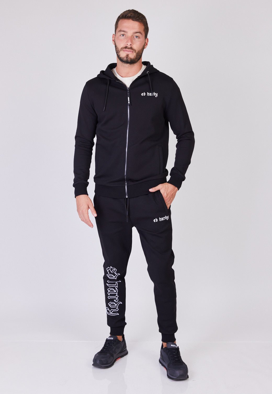 מכנסיים ארוכים עם לוגו לגברים - Ed Hardy