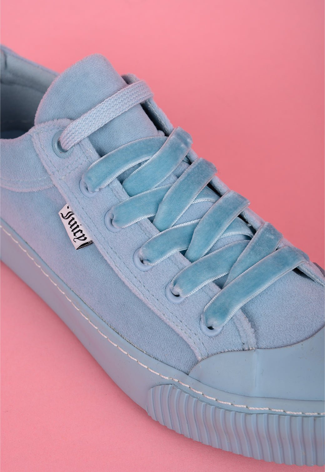 נעלי סניקרס פלטפורמה מבד קטיפה - Juicy Couture