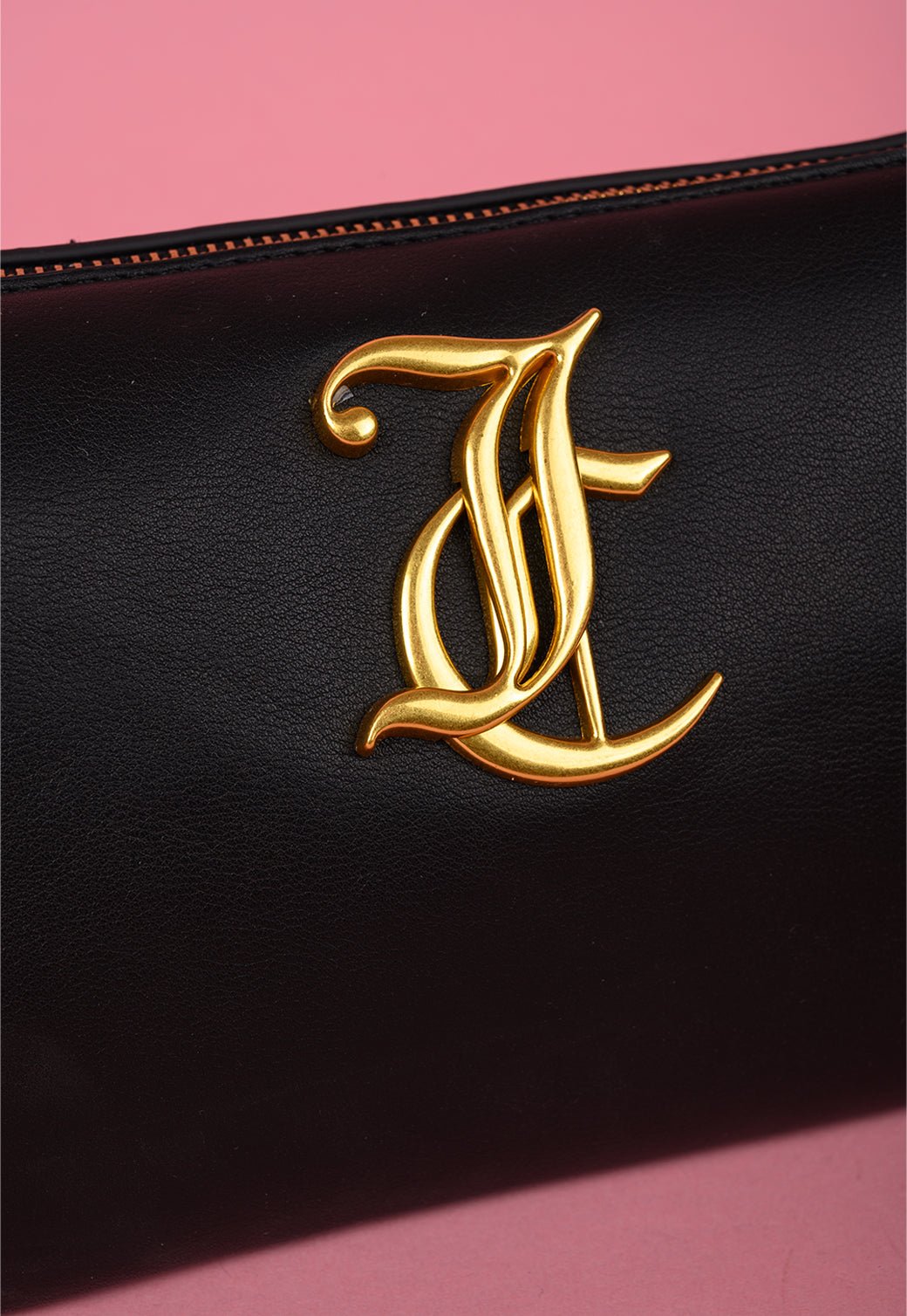 תיק קרוסבודי עם תאים מרוכסנים - Juicy Couture