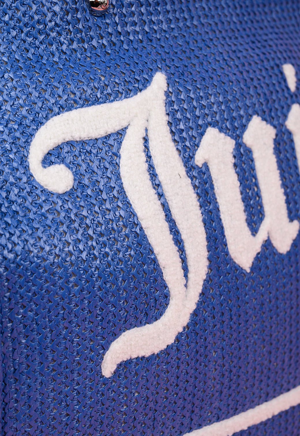 תיק שופינג גדול עם מגה לוגו מבד רפיה - Juicy Couture