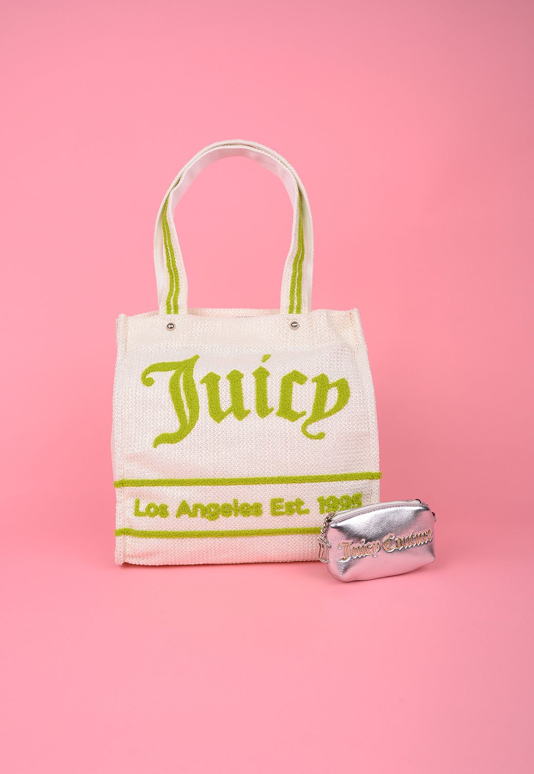 תיק שופינג גדול עם מגה לוגו מבד רפיה - Juicy Couture