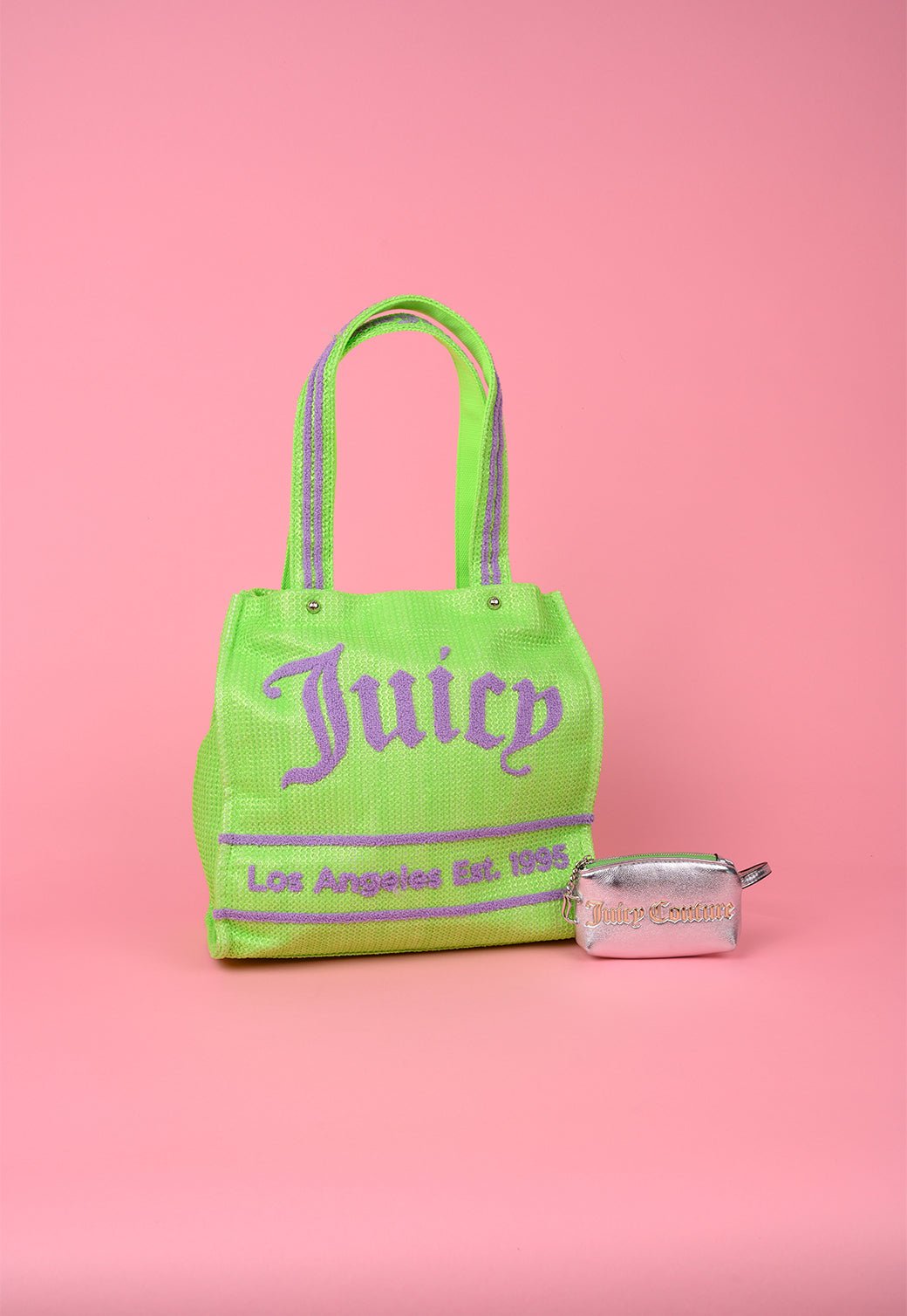 תיק שופינג גדול עם מגה לוגו מבד רפיה - Juicy Couture