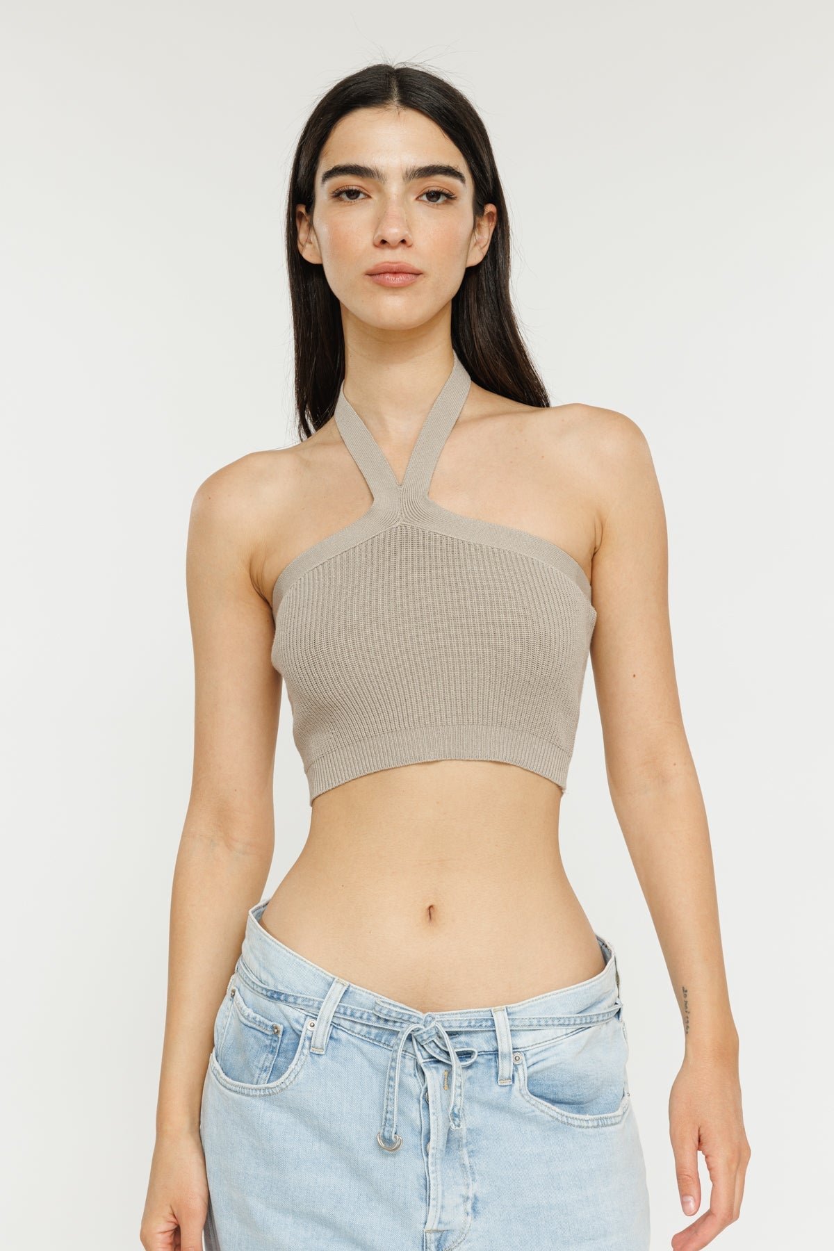 גופיית קרופ Collar בצבע בז'