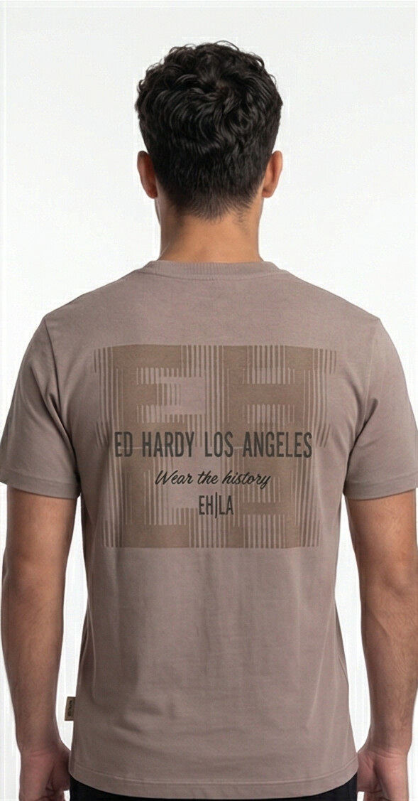 טי שירט Ed Hardy לגברים בצבע קליי עם הדפס מלבני בגב