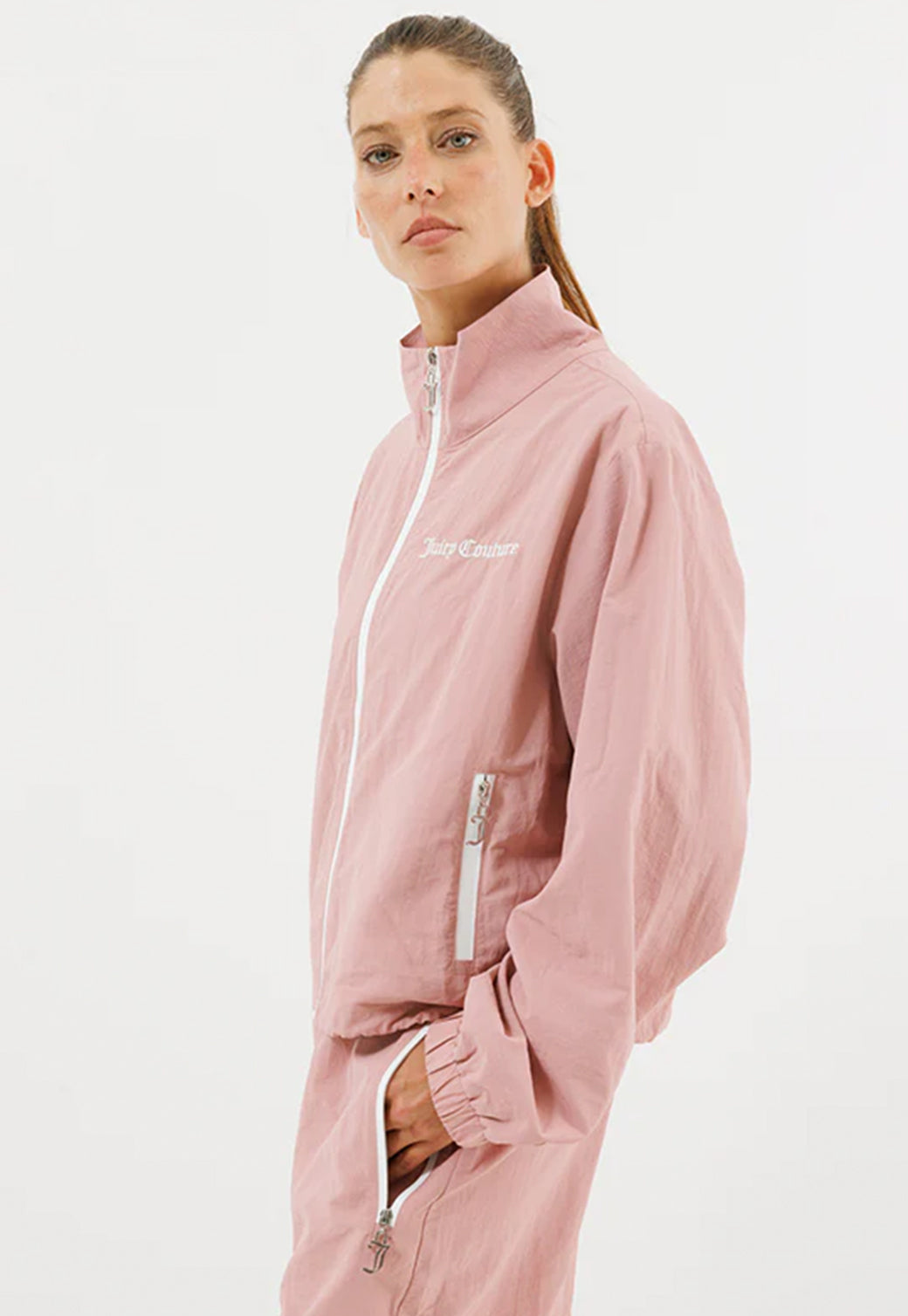 ג'קט ניילון Juicy Couture בצבע ורוד