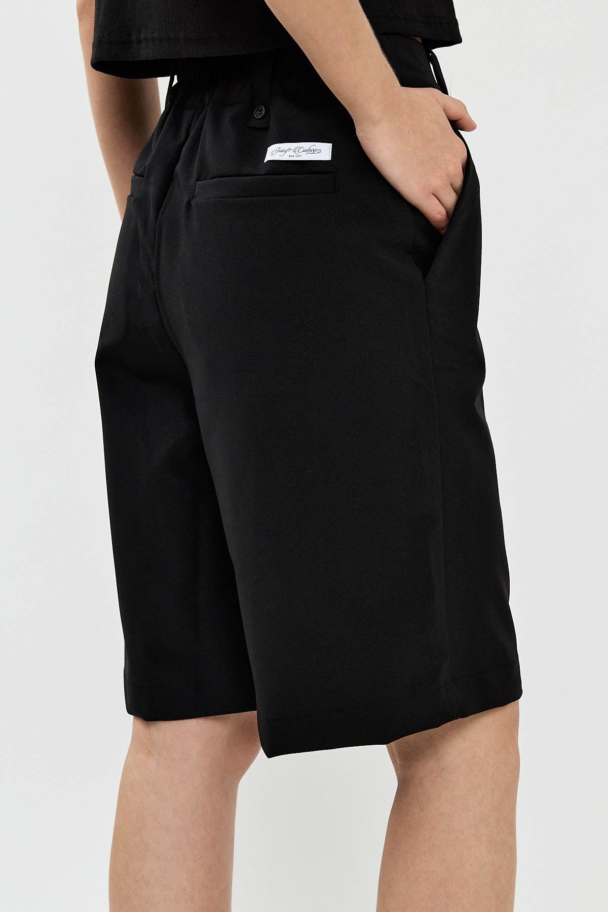 שורט St. Barts Juicy Couture לנשים בצבע שחור בגזרה ישרה באורך ברך