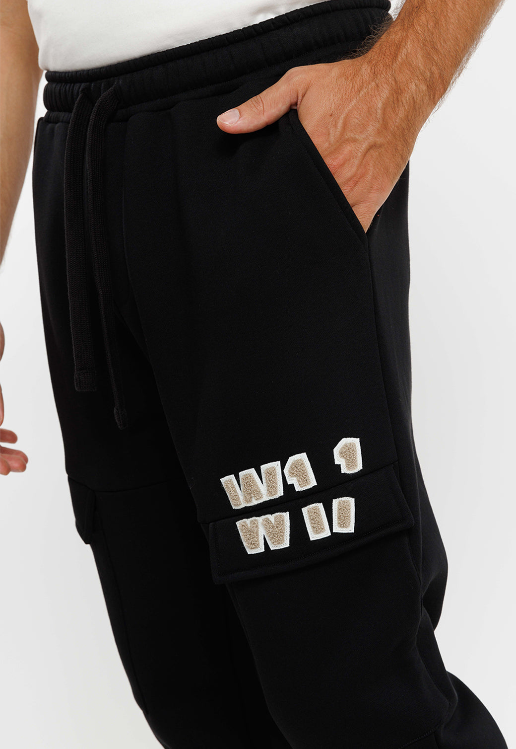 מכנסי דגמ"ח בצבע שחור