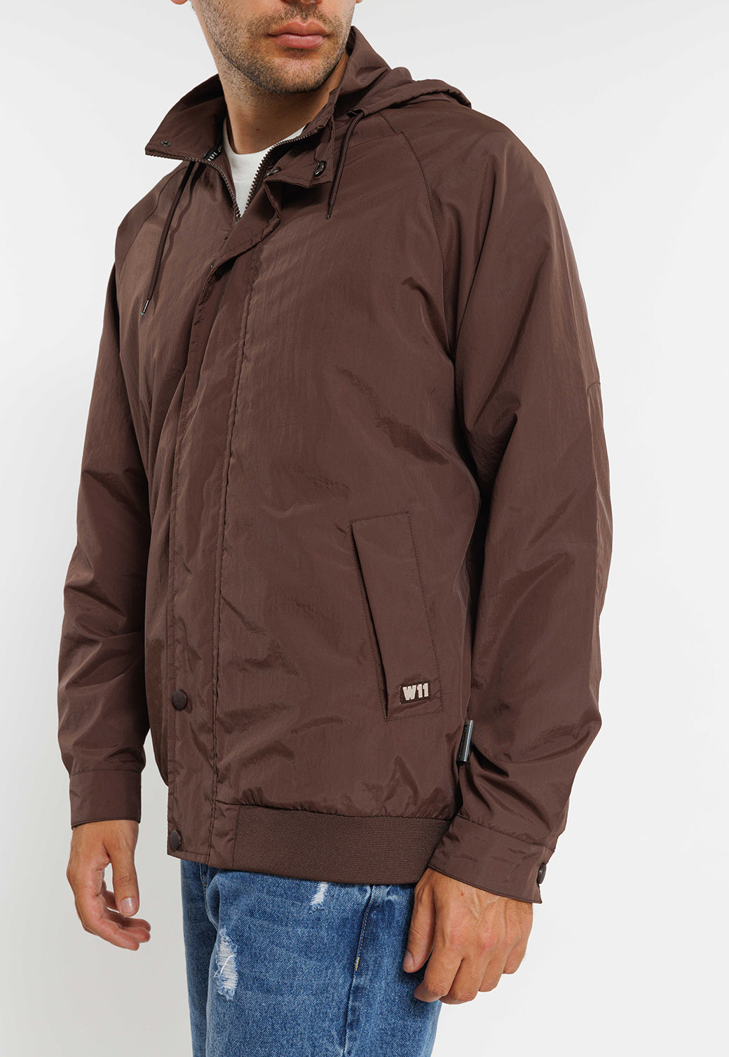 מעיל רוח קל לגבר בצבע חום