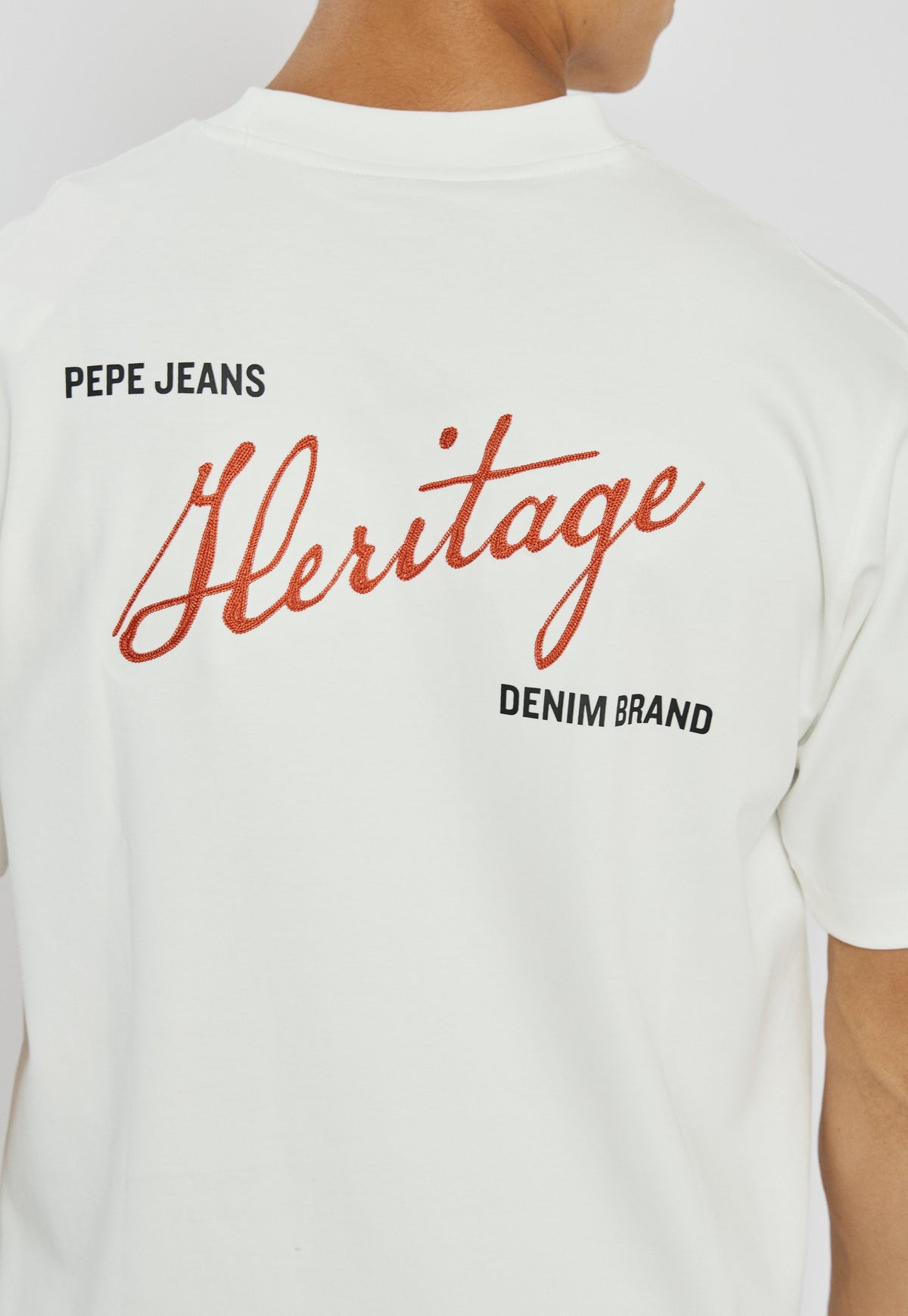 טי-שירט עם הדפס Heritage לגברים בצבע לבן