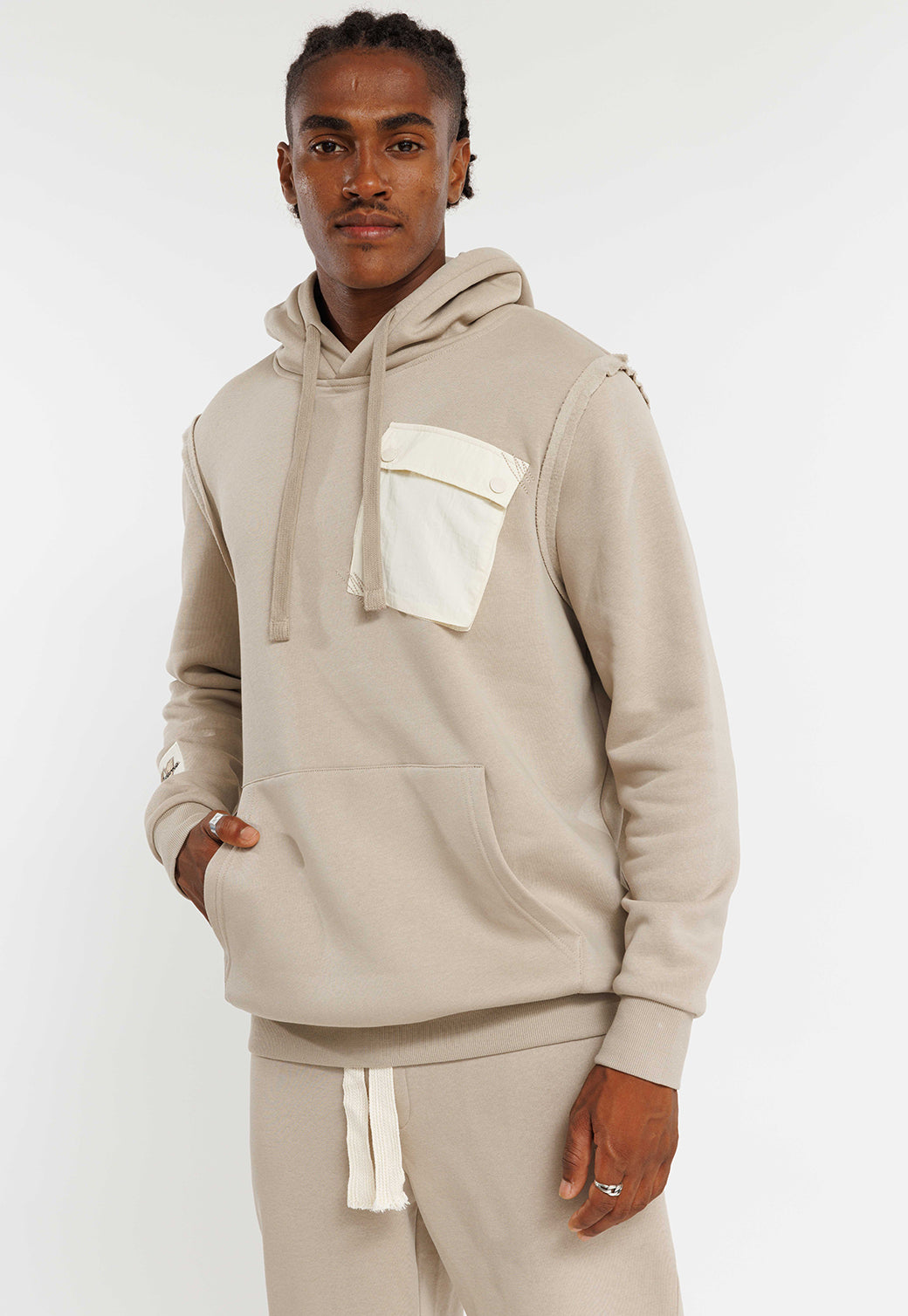 קפוצ'ון עם כיס מעוצב בצבע אפור