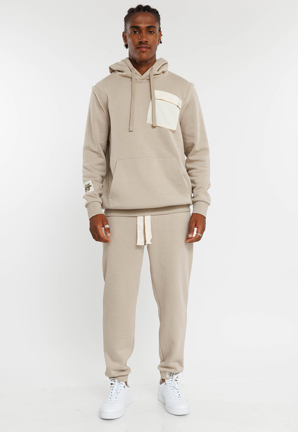 קפוצ'ון עם כיס מעוצב בצבע אפור