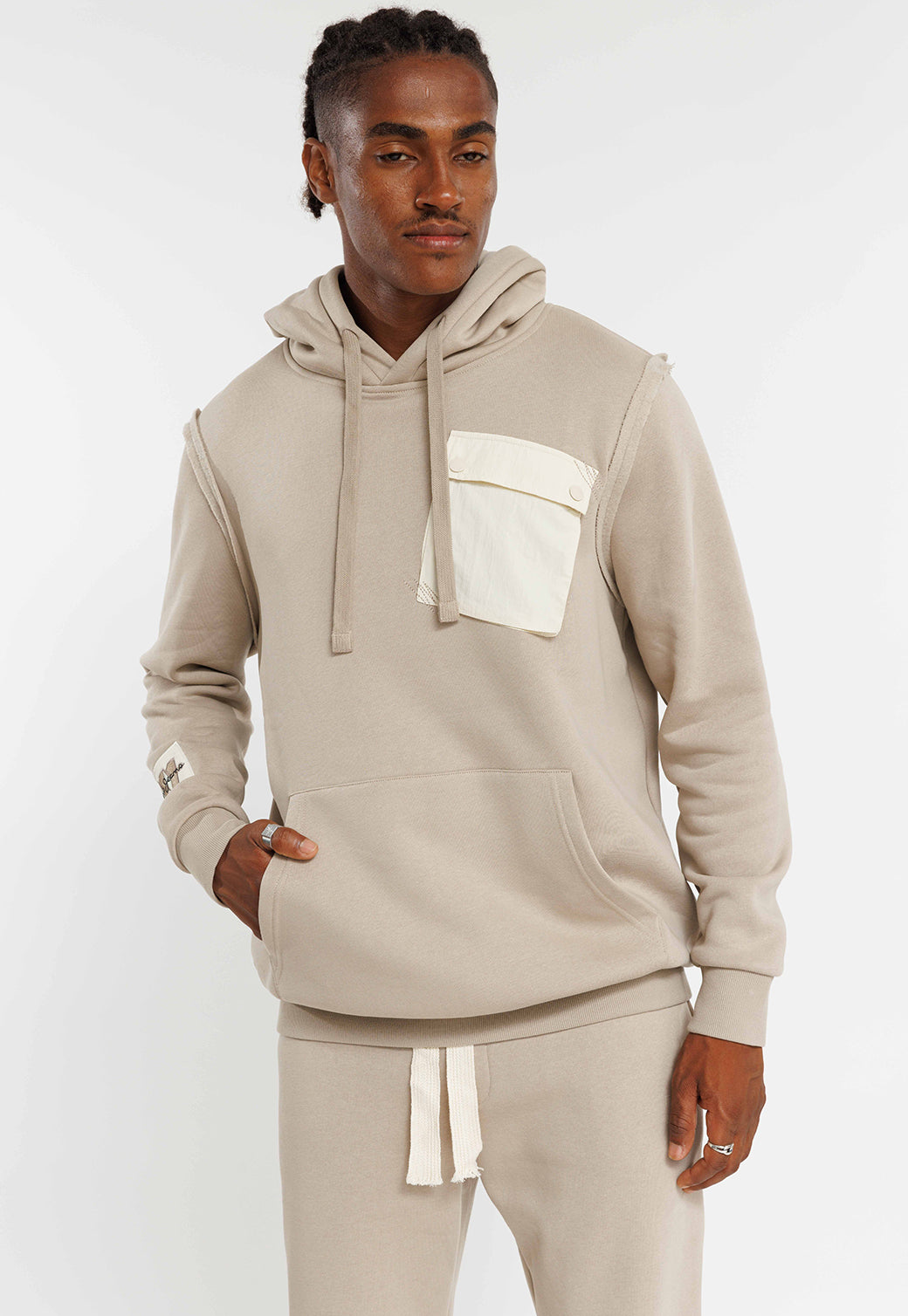 קפוצ'ון עם כיס מעוצב בצבע אפור